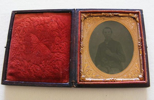 Sixth Plate Tintype Armed Fed. Soldier