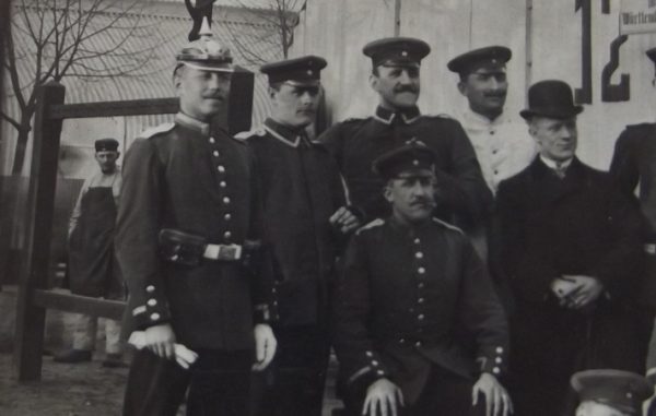 WWI 12 Soldiers Barracks