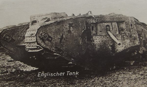 WWI Englischer Tank